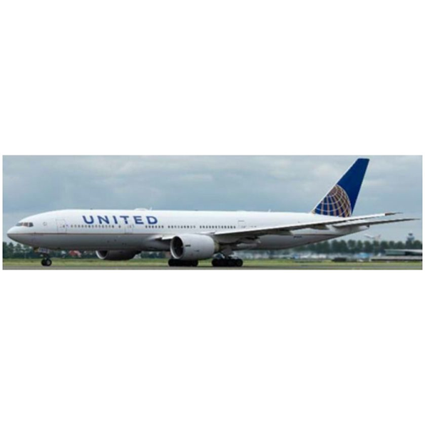 Boeing 777-200ER United Airlines Gordon M. Bethune N78001 w/Antenna Flaps Down