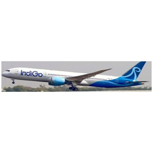 Boeing 787-9 Dreamliner Indigo LN-FNC w/Antenna