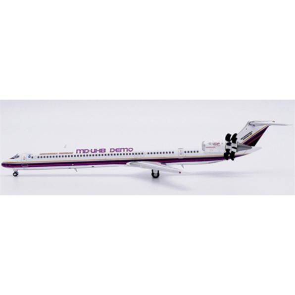 McDonnell Douglas House Colour MD-81 Fantasy N980DC w/Antenna