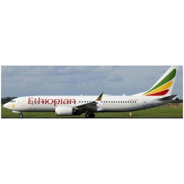 Boeing 737 MAX 8 Ethiopian Airlines ET-AVL w/Antenna
