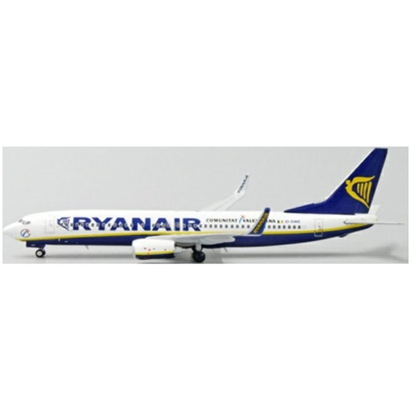 Boeing 737-800 Ryanair Comunitat Valenciana EI-DWE w/Antenna