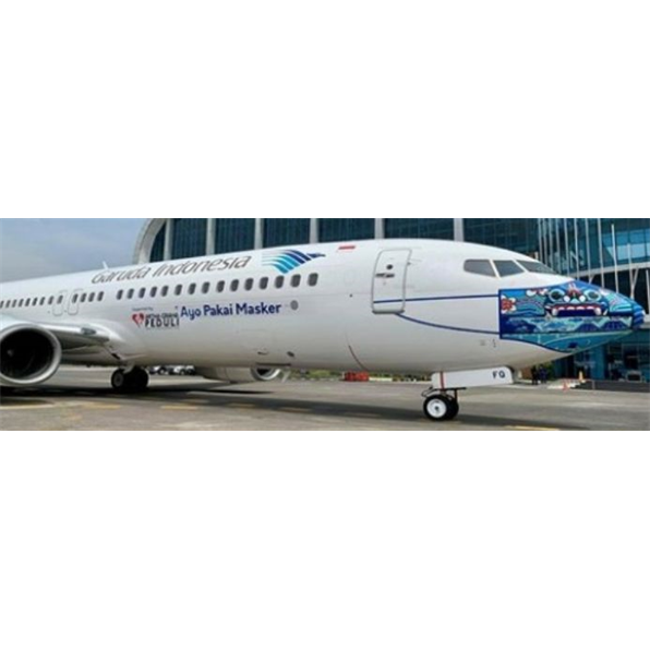 Boeing 737-800 Garuda Indonesia 'Ayo Pakai Masker' PK-GFQ with Antenna
