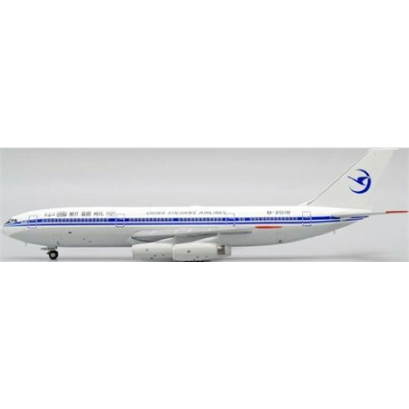 Ilyushin IL-86 China Xinjiang Airlines B-2018 w/Antenna