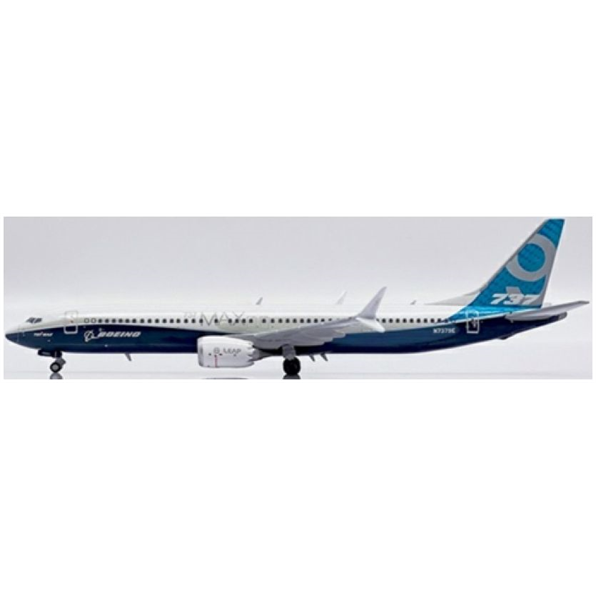Boeing House Colour 737 MAX 9 N7379E w/Antenna