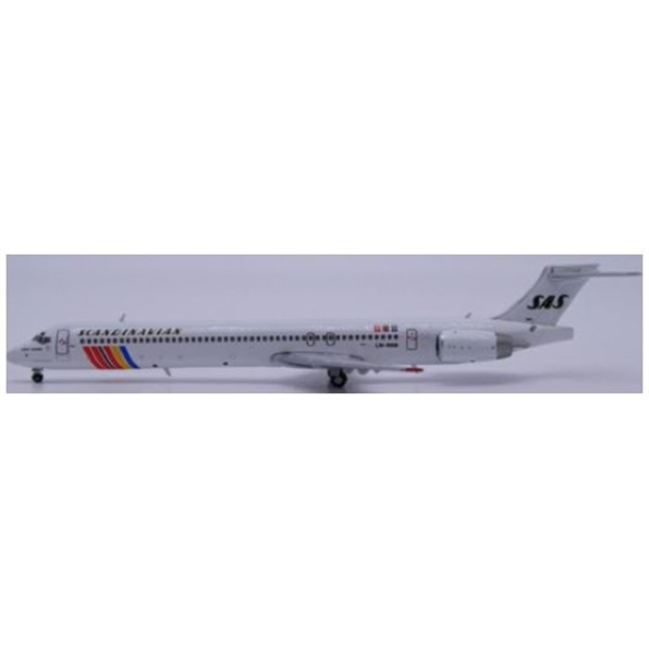McDonnell Douglas MD-90 SAS Scanddinavian Airlines OC LN-ROB w/Antenna