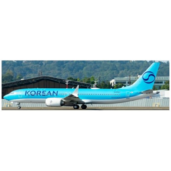 Boeing 737 MAX 8 Korean Air NC HL8567 w/Antenna