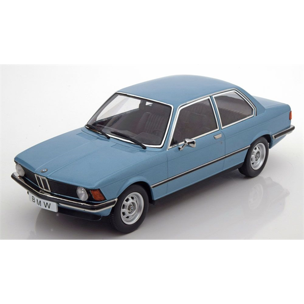 BMW 318i E21 1975 - Blue