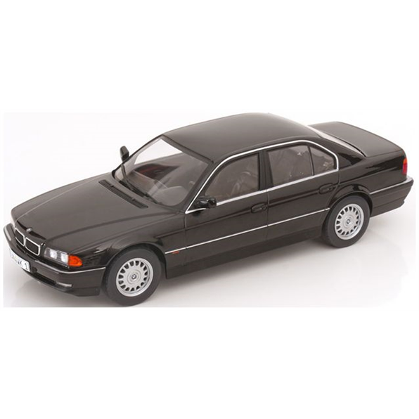 BMW 740i E38 Black Metallic