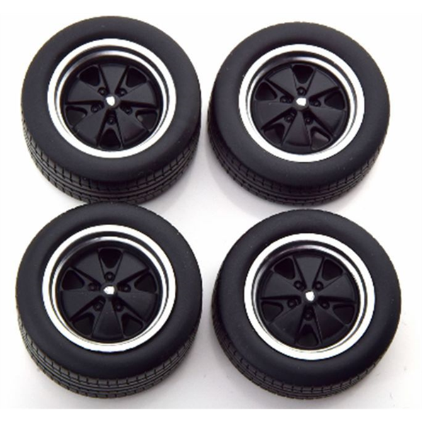 Porsche 911 Wheels and Tyre Set 1976