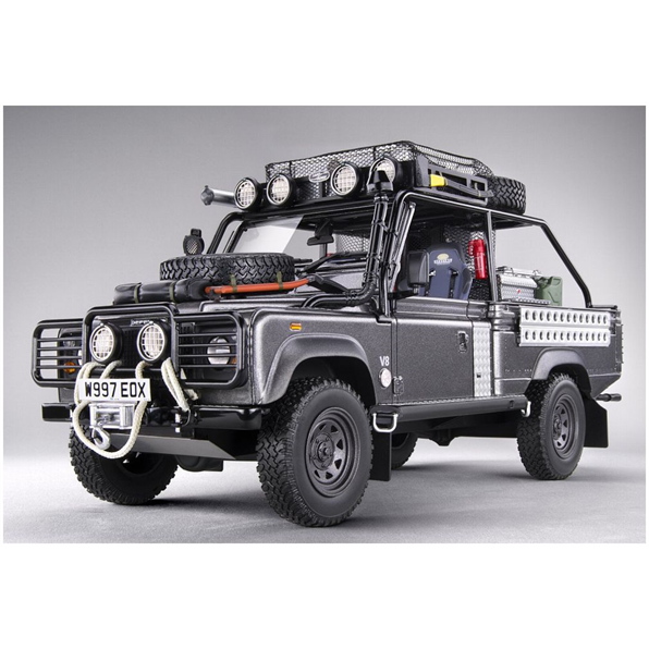 Land Rover Defender 2001 Tomb Raider Edition (Resin)
