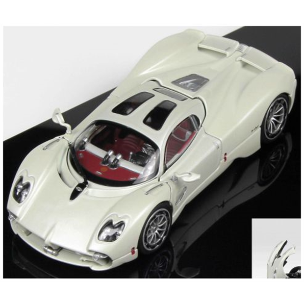 Pagani Utopia White
