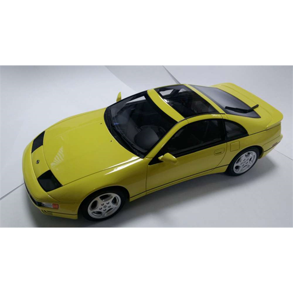 Nissan 300ZX Yellow