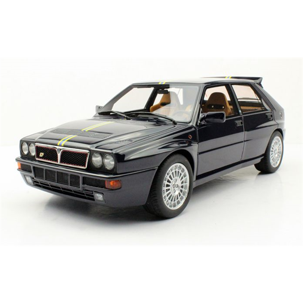 Lancia Delta Integrale Evolution II Black