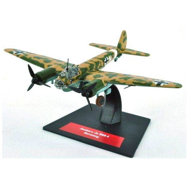 Junkers Ju88A-4 Germany Sand/Green Camo 1:144 Scale with stand