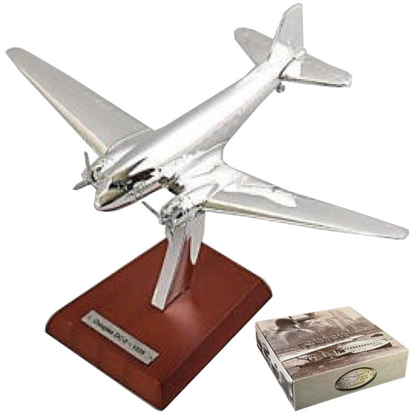 Douglas DC-3 - 1935