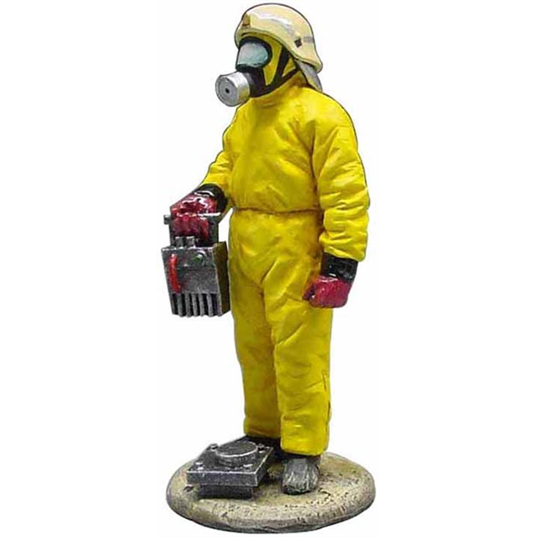 Fireman W/chemical protection dress Ger96