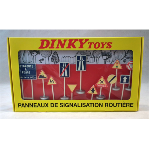 12pc Set - Road Signs (593) Atlas reproduced 'Dinky'