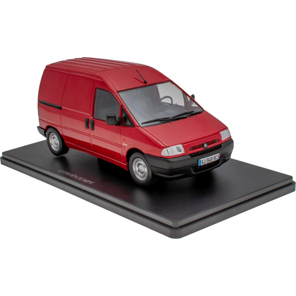 Citroen Jumpy - Red 1995 1:24th Scale