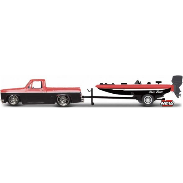 Chevrolet 1500 1987 + Trailer w/Bass Boat