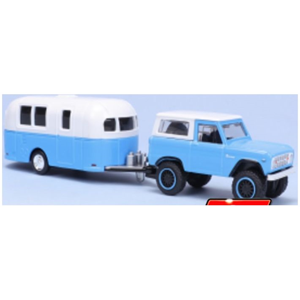 Ford Bronco 1966 + Camper Trailer Blue White