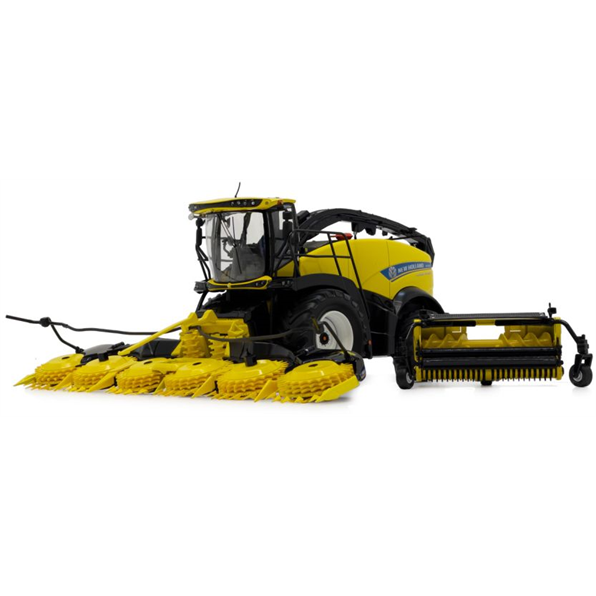 New Holland FR780 harvester