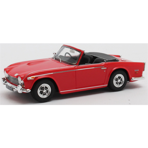 Triumph TR5 p.i. Red 1967-1968