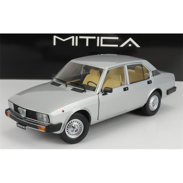 Alfa Romeo Alfetta Berlina 2000L 1978 Silver 749 Limited Edition 500 pcs