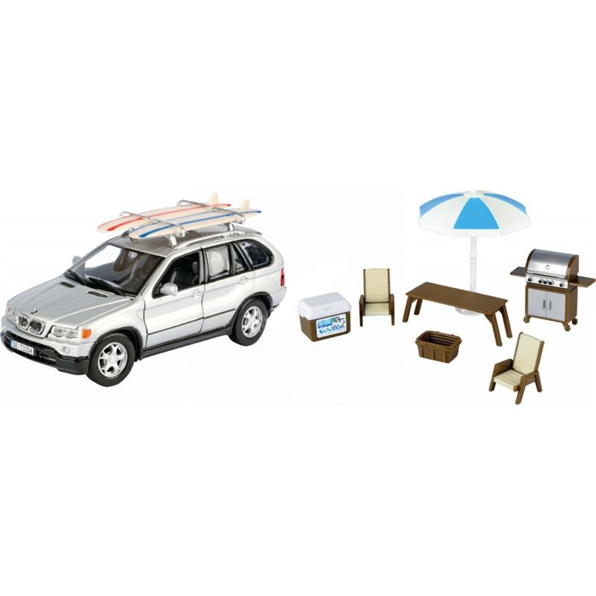 BMW X5 Roadside Adventures