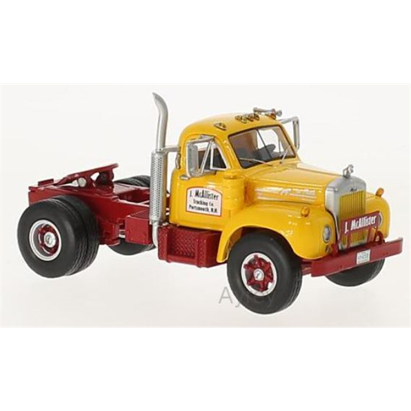 Mack B-61T Yellow/Red 1957