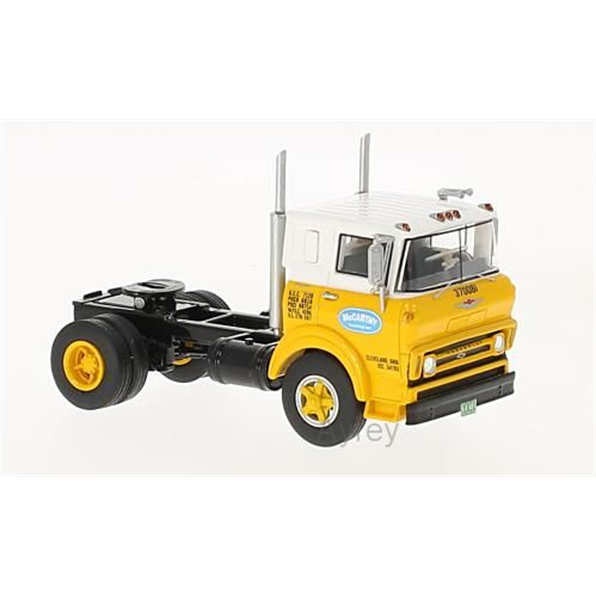 Chevrolet Tilt Cab Sleeper, yellow/white