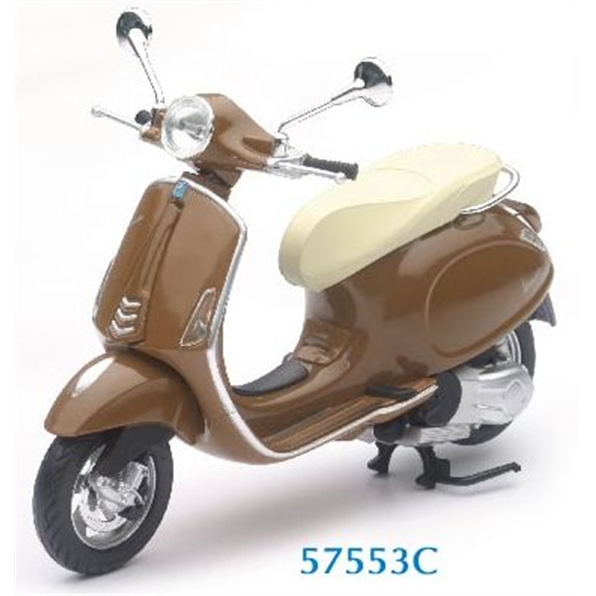 Vespa Primavera Maroon