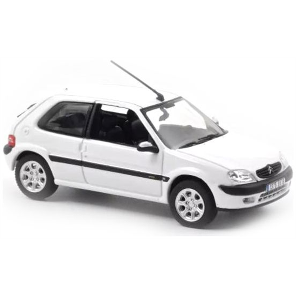 Citroen Saxo VTS 2000 White