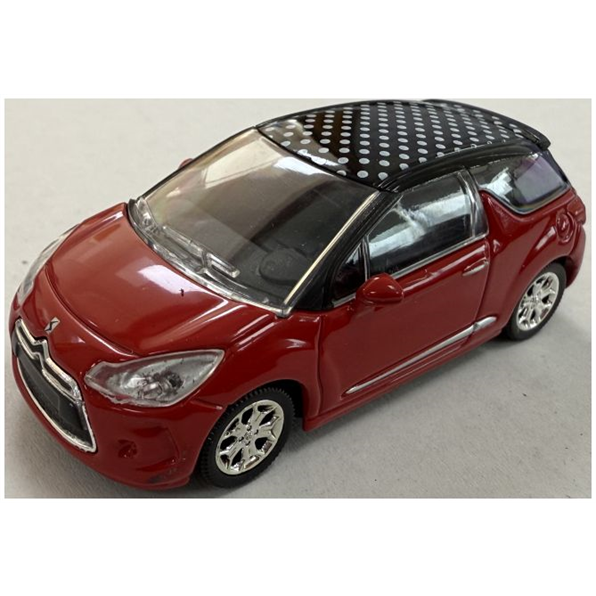 Citroen DS 3 2010 Red/Black and White Polka Dot Roof