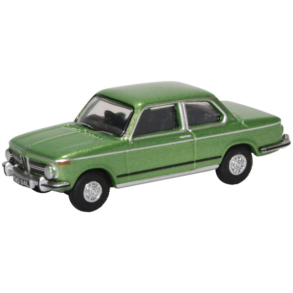 BMW 2002 Taiga Green