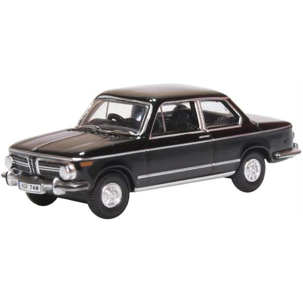 BMW 2002 Black