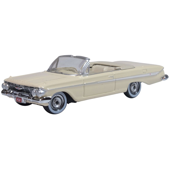 Chevrolet Impala Almond Beige/White 1961