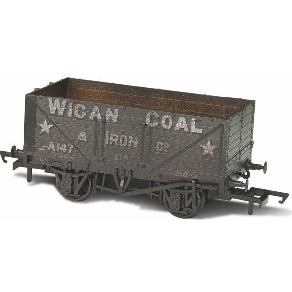 7 Plank Mineral Wagon - Wigan Coal - Weath Weathered Wigan Coal and Iron Co 7 Plank Wag