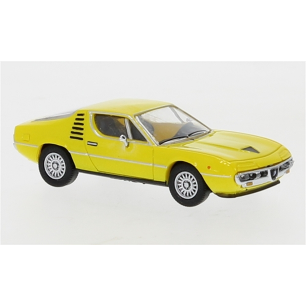 Alfa Romeo Montreal Yellow 1970