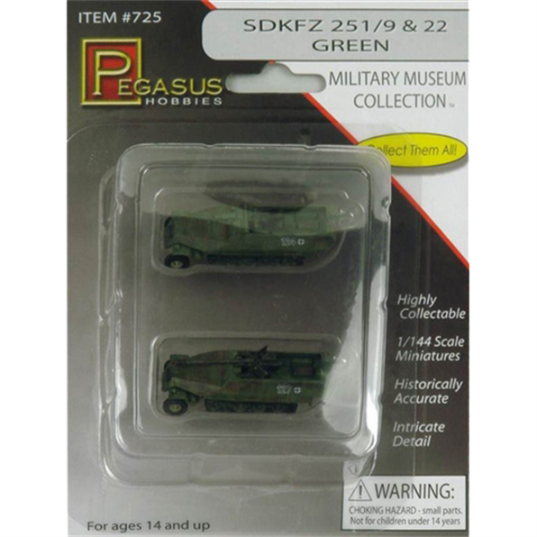 SdKfz 251/9 and 251/22 Green (x 1 each)