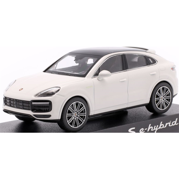 Porsche Cayenne Turbo S e-Hybrid Coupe PHEV White