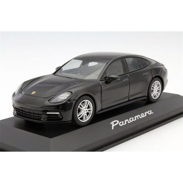 Porsche Panamera 2nd Generation 2017 Black Metallic