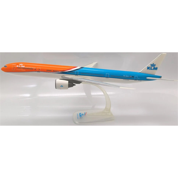 Boeing B777-300ER KLM Orange Pride