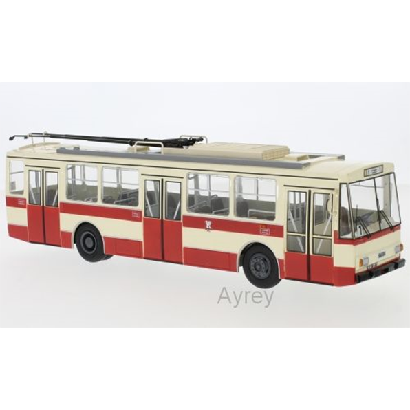 Skoda 14tr Trolleybus, beige/red, Weimar