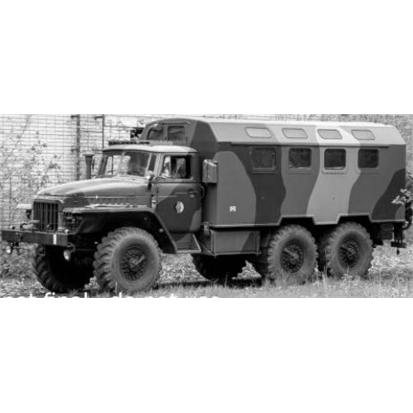 Ural 375 Kung NVA Camouflage