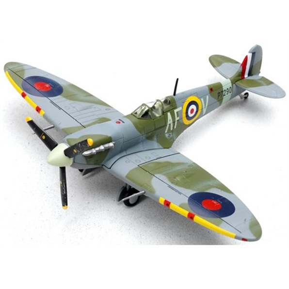 Supermarine Spitfire MK.IIA Air Fighting Development Unit RAF Duxford England 1942