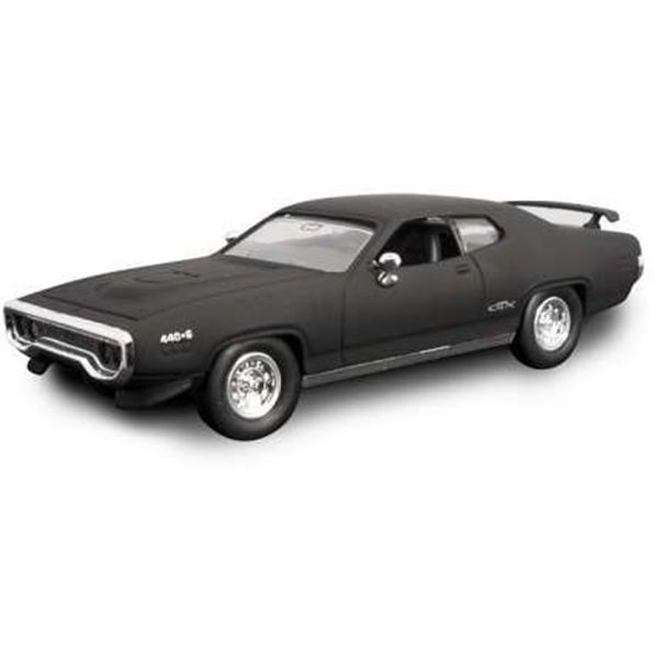 Plymouth GTX matt black 1971