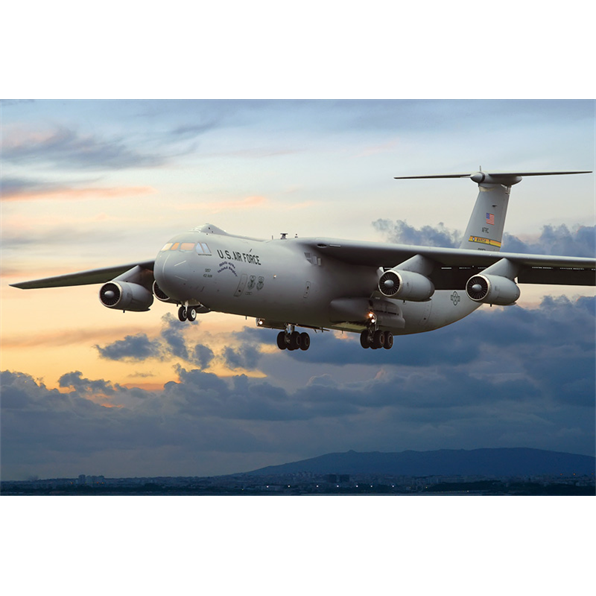 Lockheed C141 B Starlifter