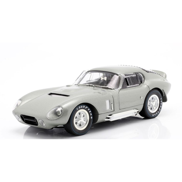 Shelby Cobra Daytona Coupe Baujahr 1965 Silver Metallic