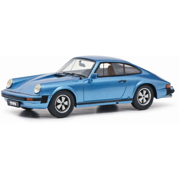 Porsche 911 Coupe Blue PRO.R18