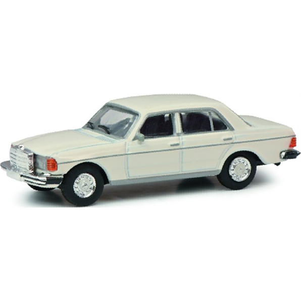 Mercedes Benz W123 280E Limousine White